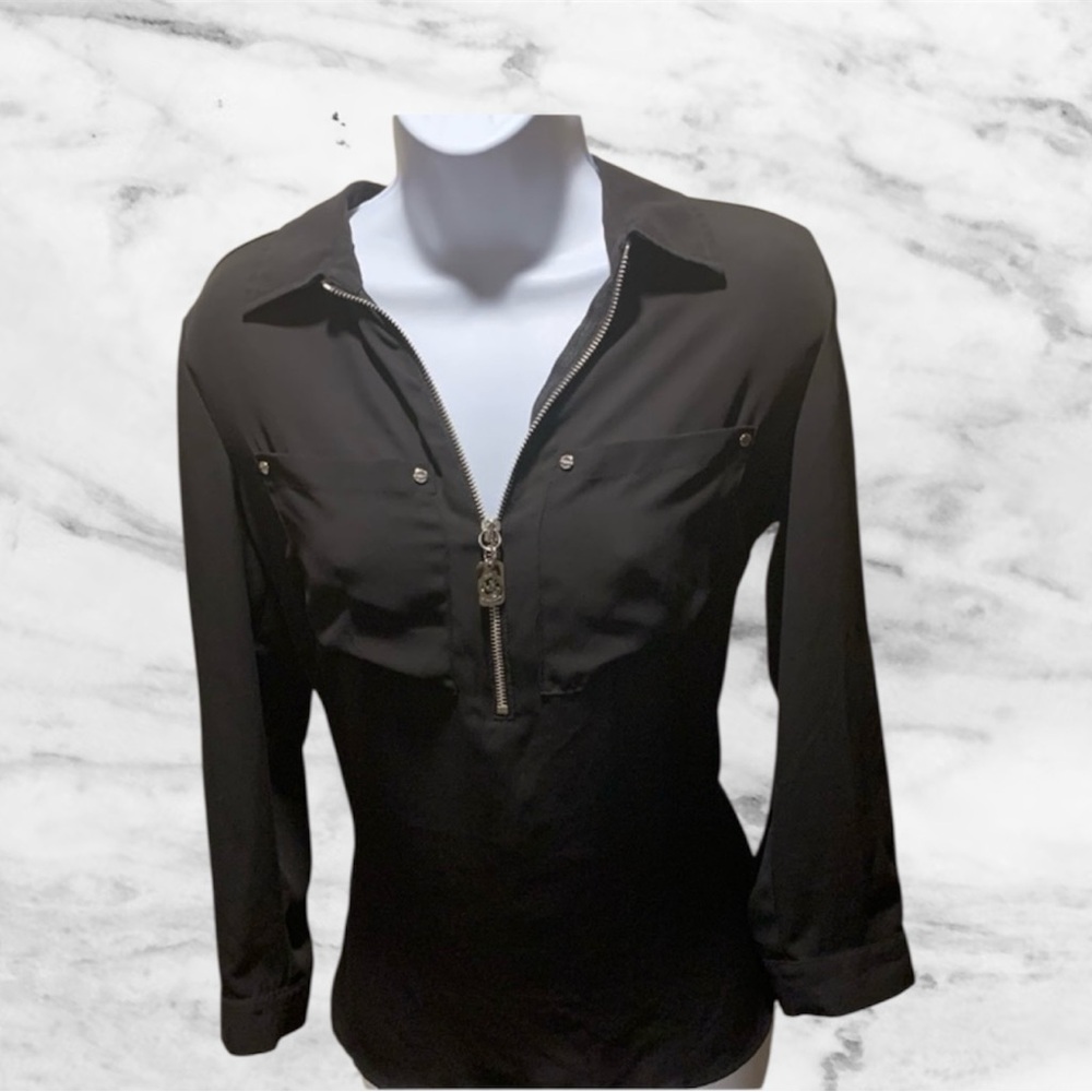 Michael Kors Black Mock V-Neck Casual
Zip Up Ladies Shirt Size xSmall -
